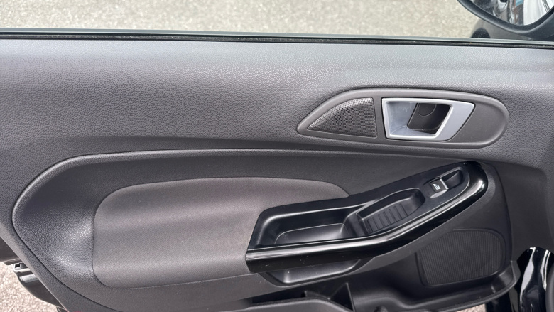 Ford Fiesta 1.0 EcoBoost Zetec 5dr Petrol Hatchback